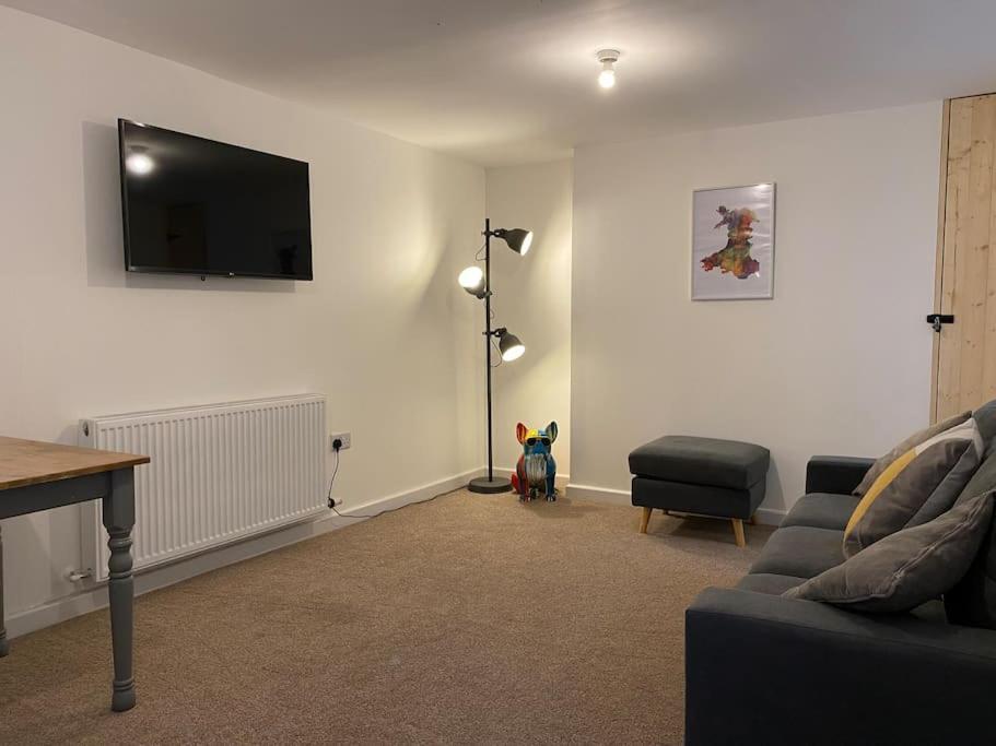 Modern 2 Bedroom Cottage Near Bike Park Wales. Merthyr Tydfil Zewnętrze zdjęcie