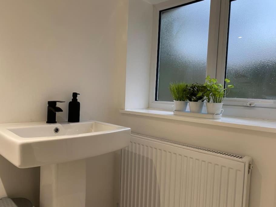 Modern 2 Bedroom Cottage Near Bike Park Wales. Merthyr Tydfil Zewnętrze zdjęcie